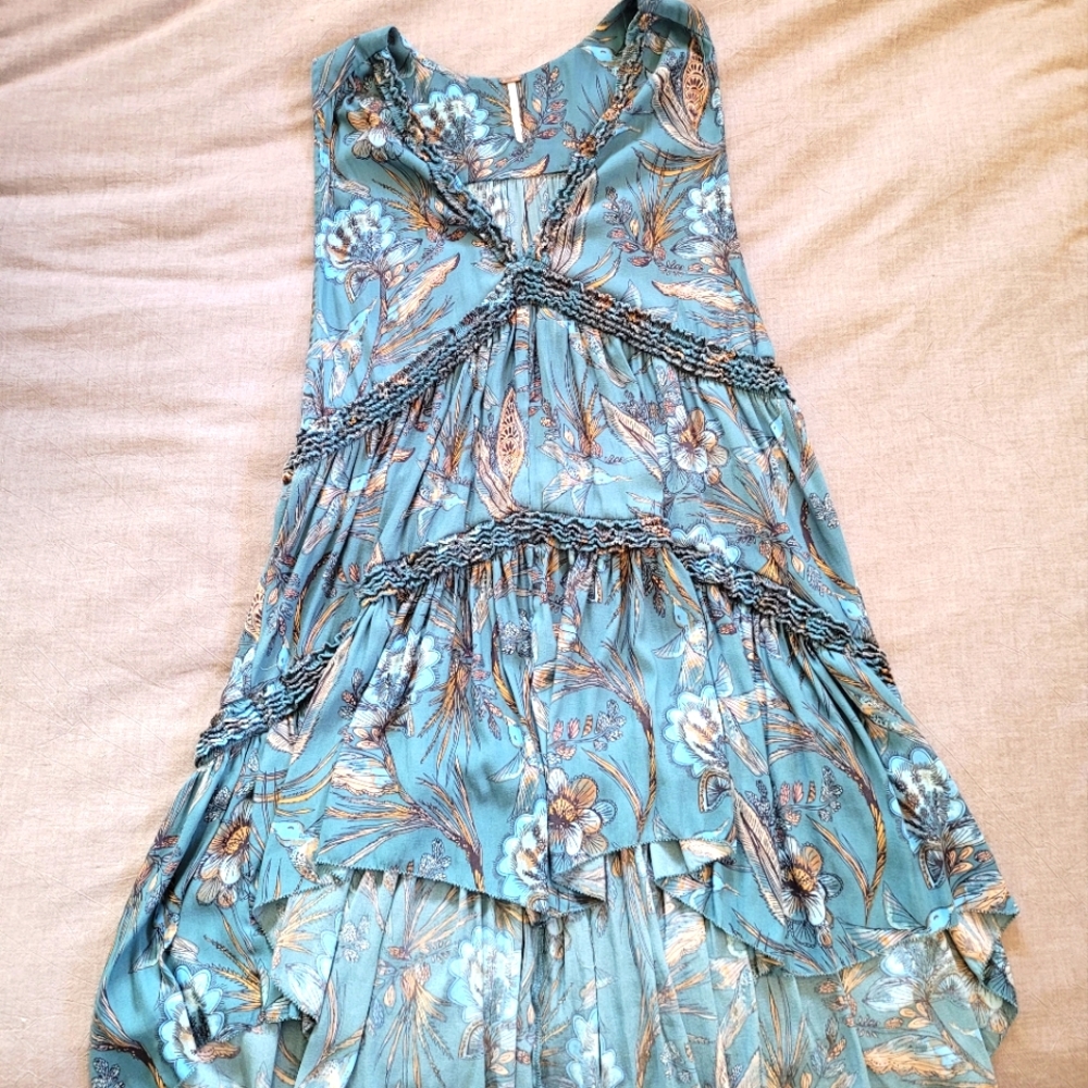 Free people flowy top